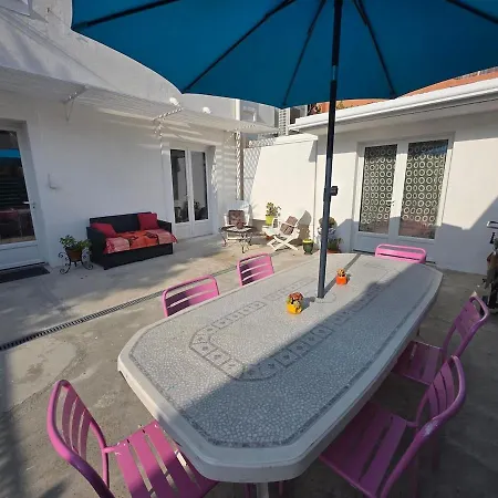 Maison à Et Sa Terrasse Exposée Sud Villa