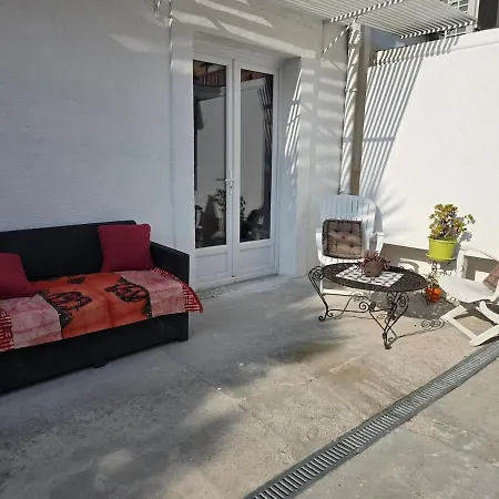 Villa Maison à Et Sa Terrasse Exposée Sud Nizza